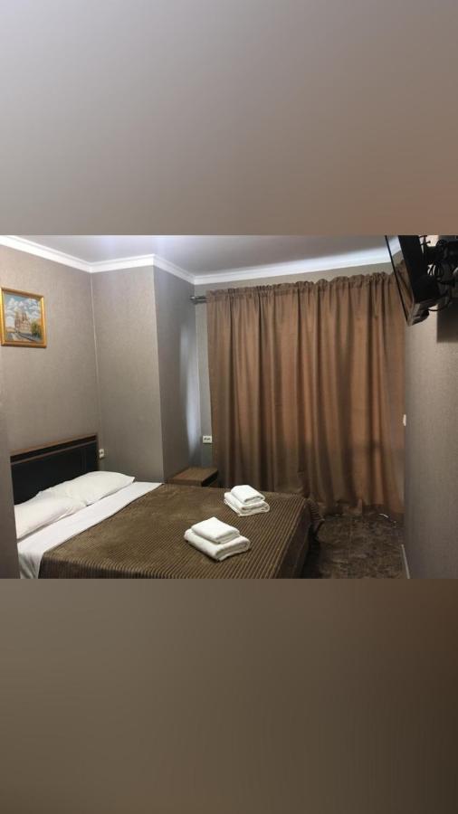 Gloriya Hotel Lidzava Exteriér fotografie